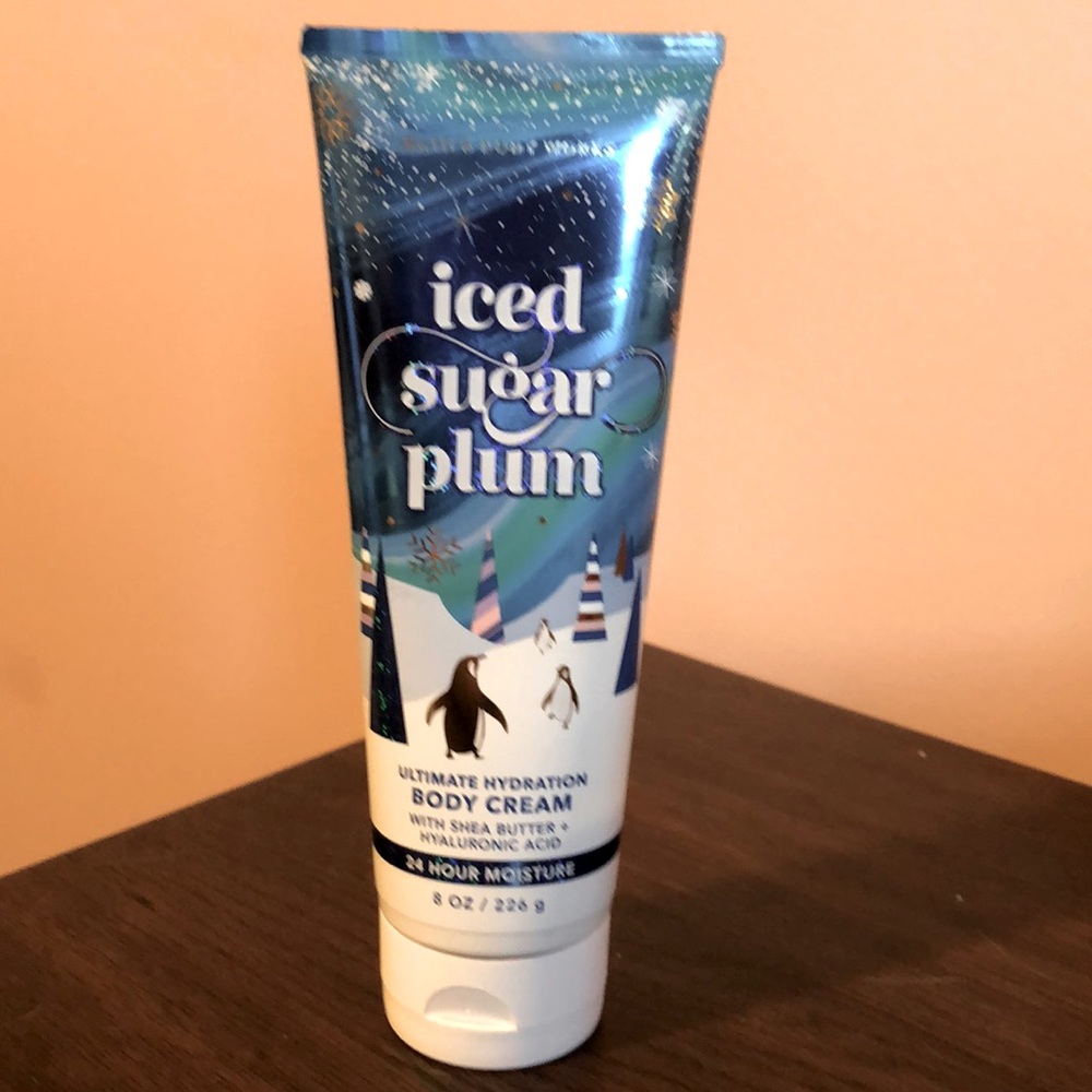 Bath & Body Works Iced Sugar Plum Body Cream NEW!!